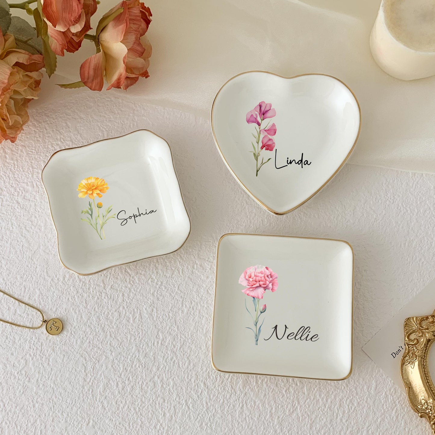 Personalised Birth Flower Trinket Dish/ Custom Watercolor Flower Ring Dish/ Christmas Gifts/ Wedding Bridesmaid Gift/ Birthday Jewelry Dish