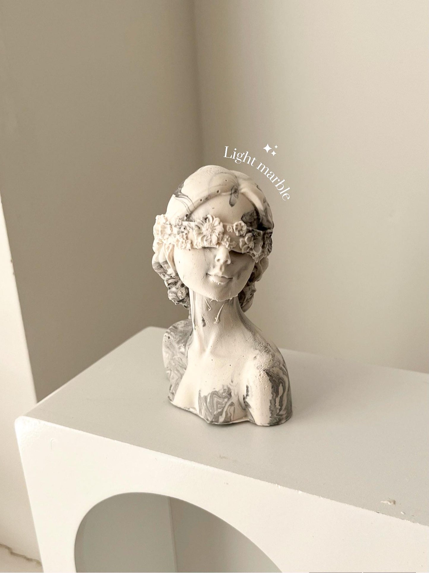 Lady statue, custom colour effects | Handmade | Jesmonite | neutral home decor and gifts.